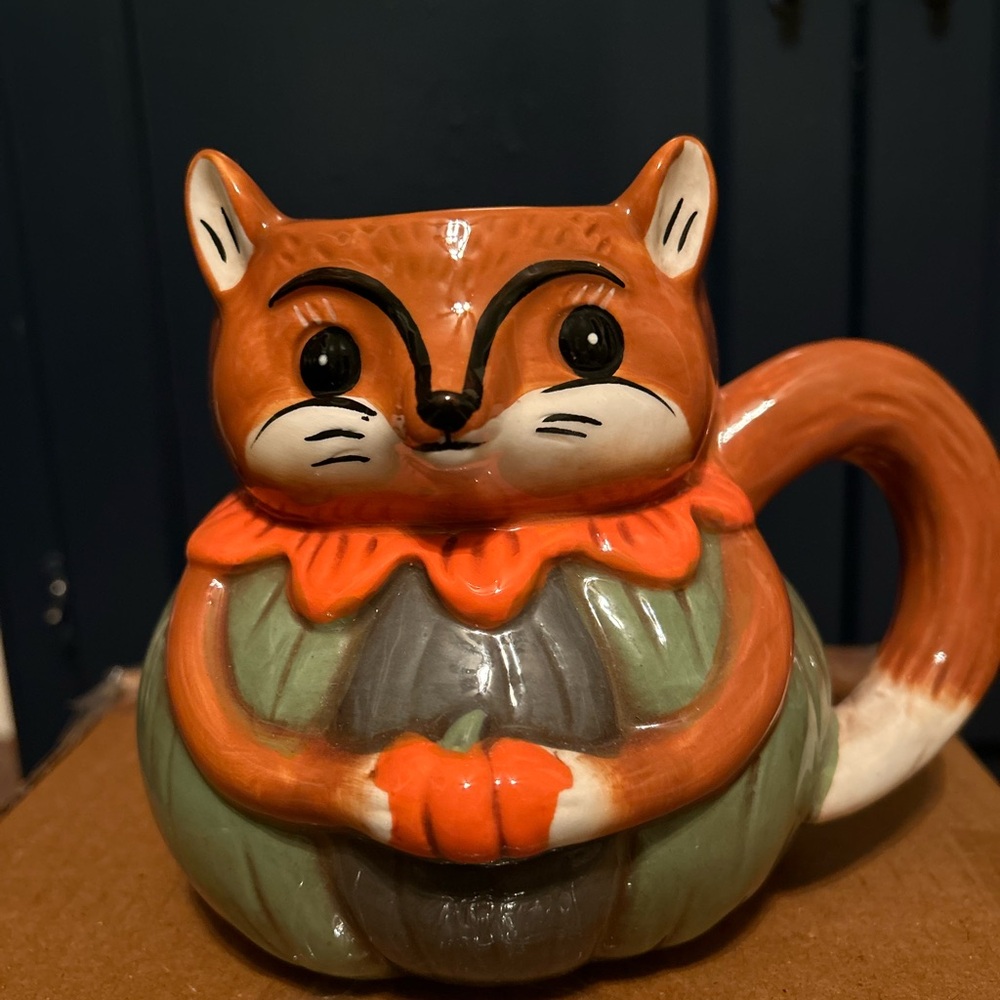 Charming Fox Ceramic Mug - Orange, Green, and Gray